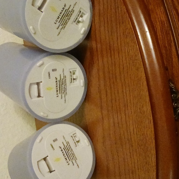 Set of 3 Luminara Flameless Candles -  Blue - Picture 4 of 4